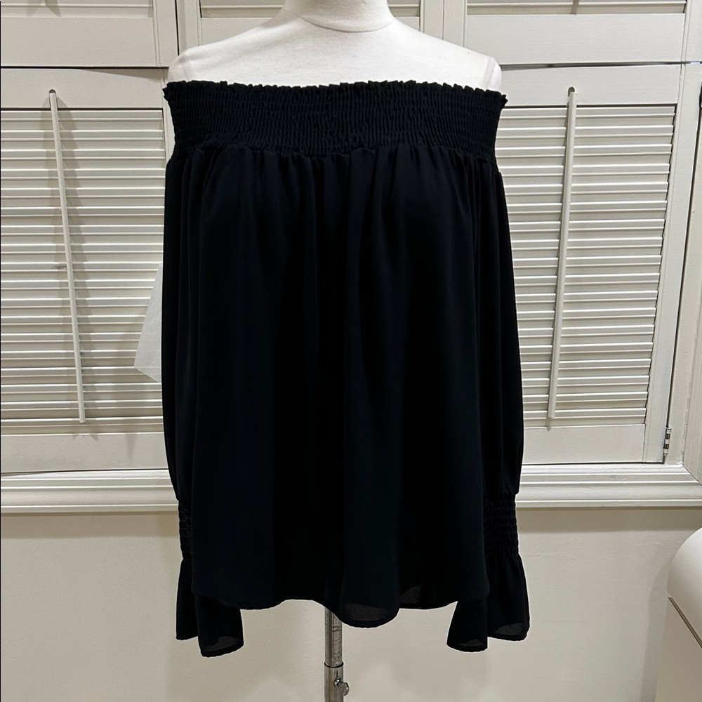 New! Veronica M Black Off-Shoulder Blouse